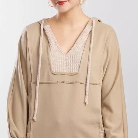 BKE Pieced Waffle Knit Hoodie In Taupe Size Medium‎ - Picture 1 of 8